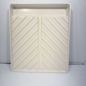Nordic Ware Microwaveable Slanted Bacon Tray/Food Defroster Fat Slides Down Used